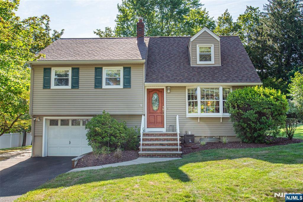 44 Canton Road,Wayne, NJ 07470