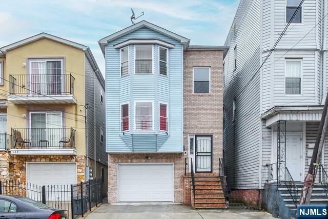 190 11th Street,Newark, NJ 07107