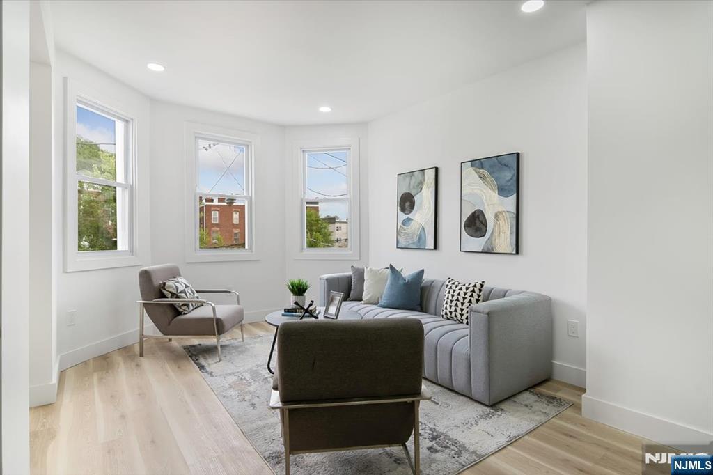 145 Ridgewood Avenue,Newark, NJ 07108