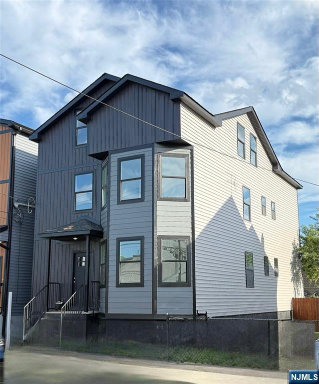 184 Lafayette Street,Paterson, NJ 07501