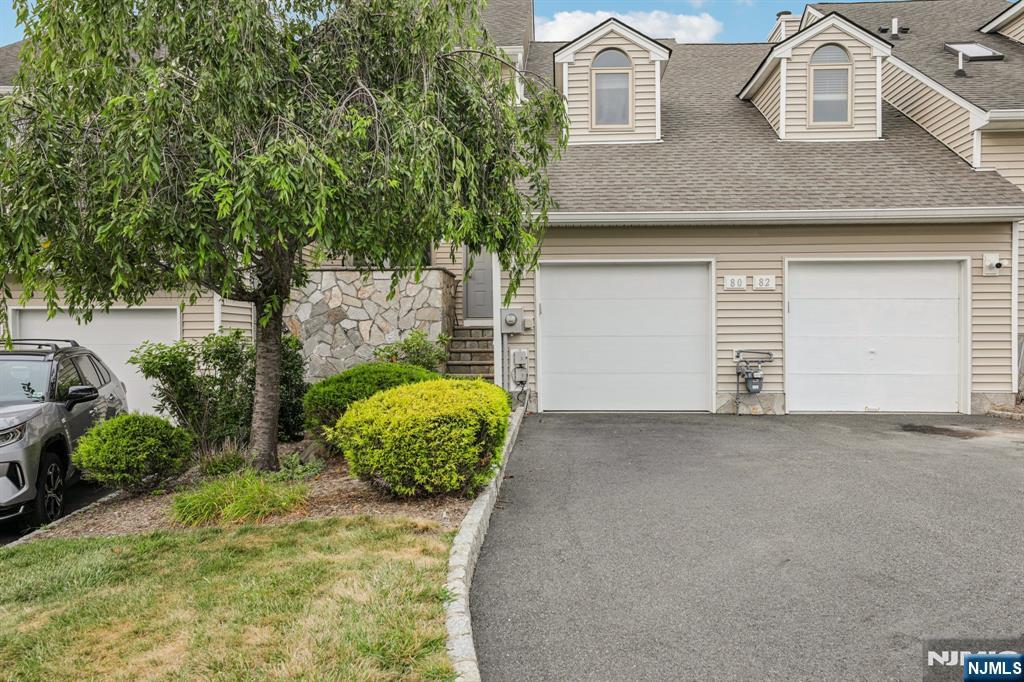 80 Davey Drive,West Orange, NJ 07052