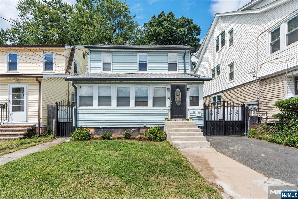 21 Carolina Avenue,Newark, NJ 07106