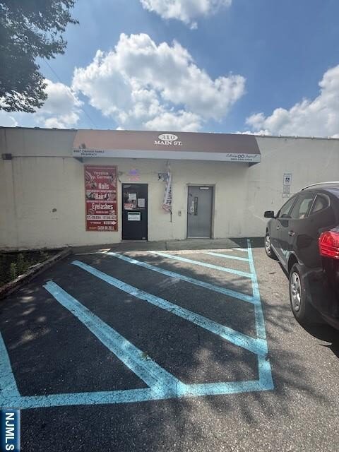 310 Main Street,West Orange, NJ 07052