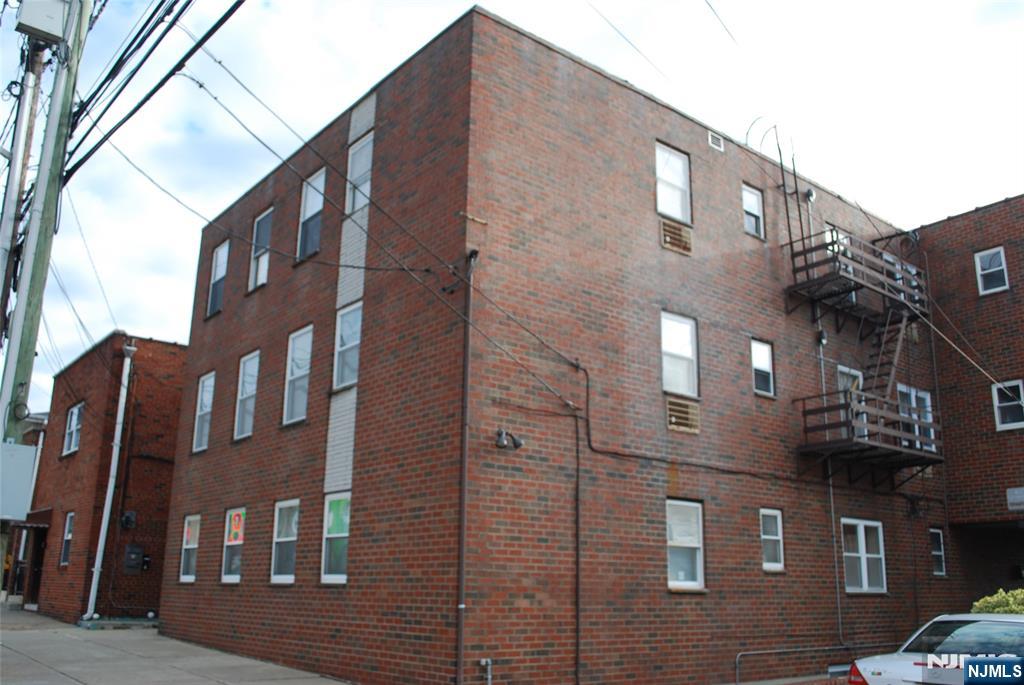 238 Palisade Avenue,Cliffside Park, NJ 07010