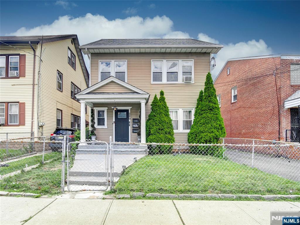 289 Center Street,Orange, NJ 07050