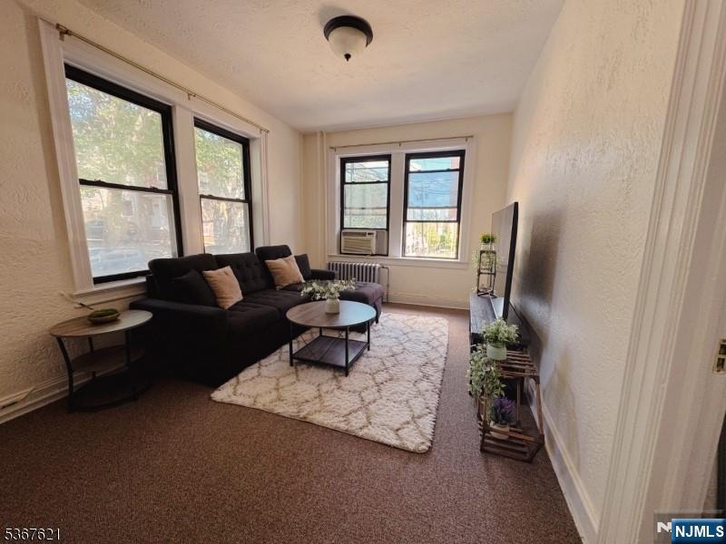 33 62nd ,West New York, NJ 07093