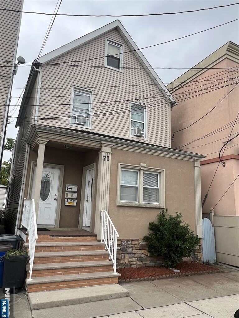 71 Honiss ,Belleville, NJ 07109