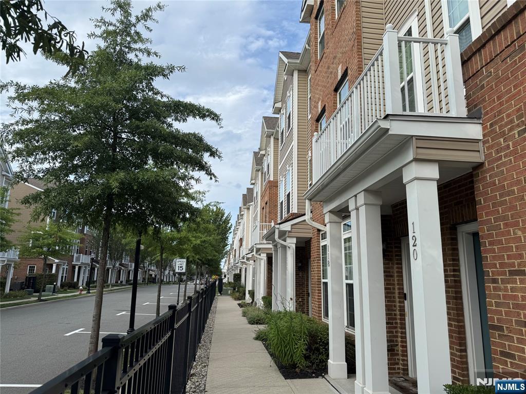 120 Wesmont Drive,Wood Ridge, NJ 07075