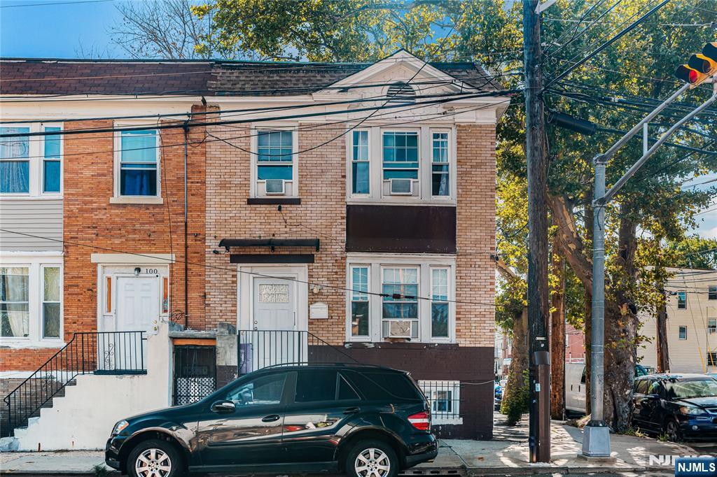 102 14th Street,Newark, NJ 07107