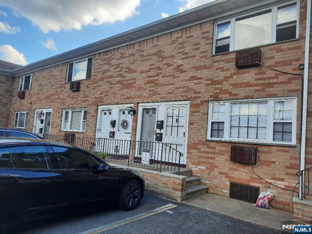 432 Trenton ,Paterson, NJ 07503