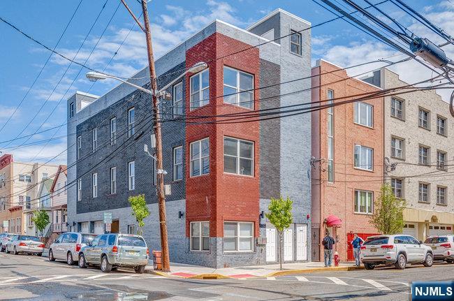 542 29th Street,Union City, NJ 07087