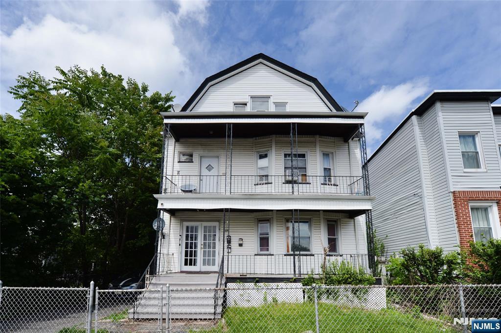 630 William Street,East Orange, NJ 07017