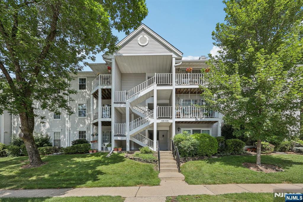 530 Holly Court,Mahwah, NJ 07430