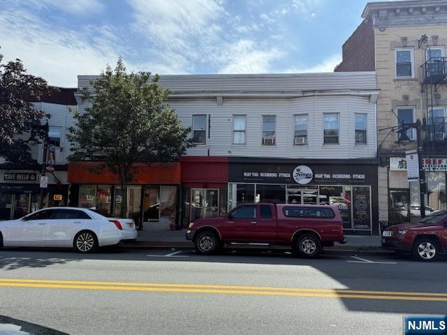 234 Paterson Avenue,East Rutherford, NJ 07073