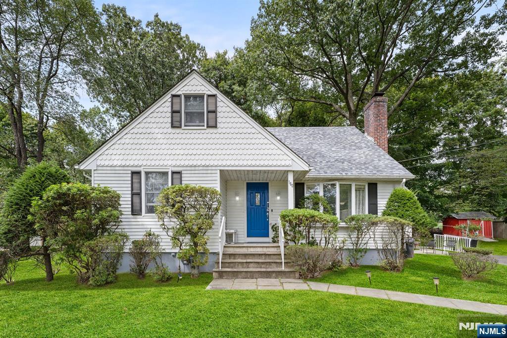 160 Spring Valley Road,Park Ridge, NJ 07656