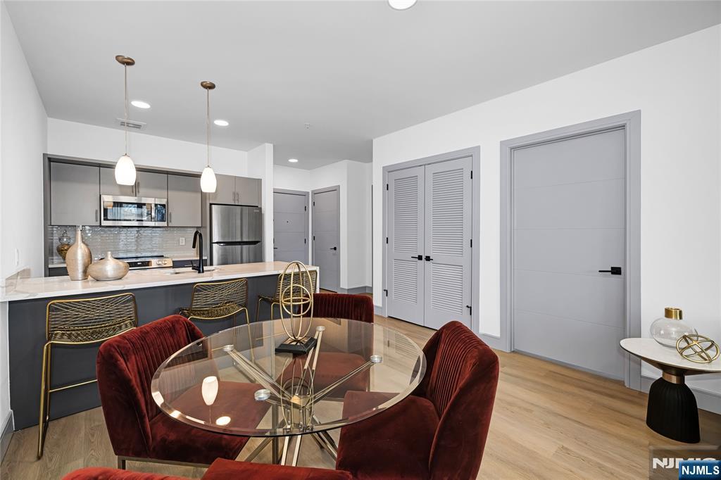 1435 10th Street,Fort Lee, NJ 07024