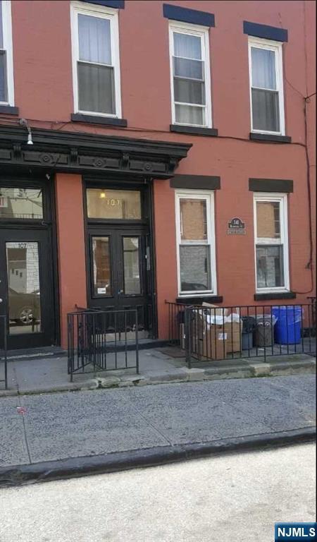 107 4th Street,Hoboken, NJ 07030