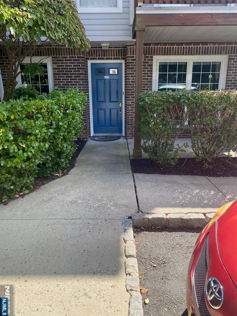 1432 Westgate Drive,Fort Lee, NJ 07024