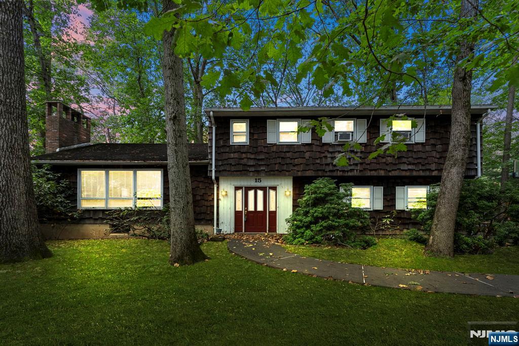 15 Dorotockeys Lane,Old Tappan, NJ 07675