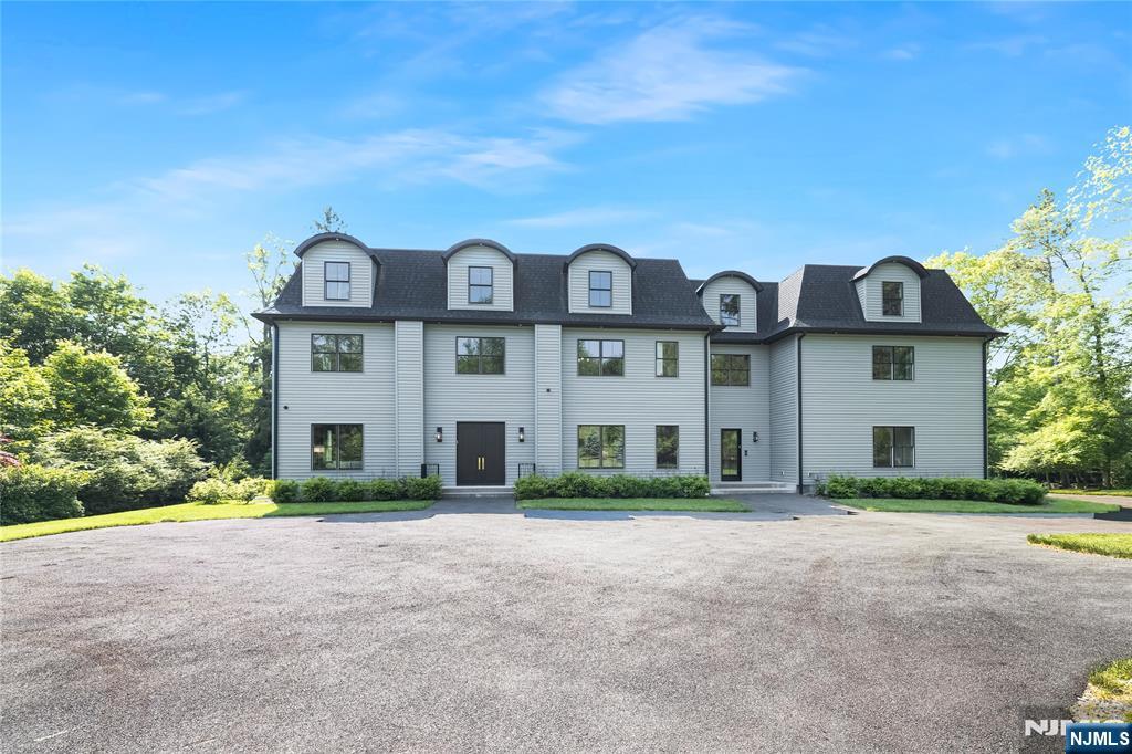 241 Saddle River Road,Saddle River, NJ 07458