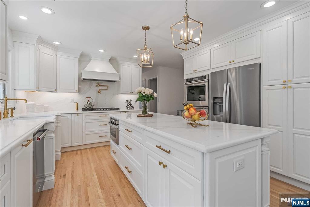 7 Lookout Point Trail,Totowa, NJ 07512