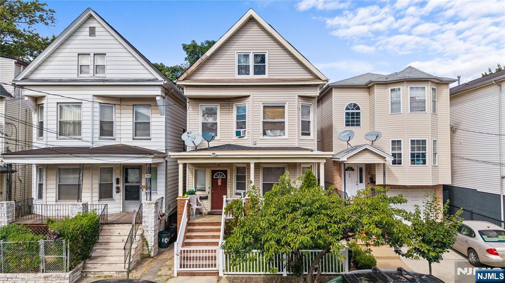 1063 Bond Street,Elizabeth, NJ 07201