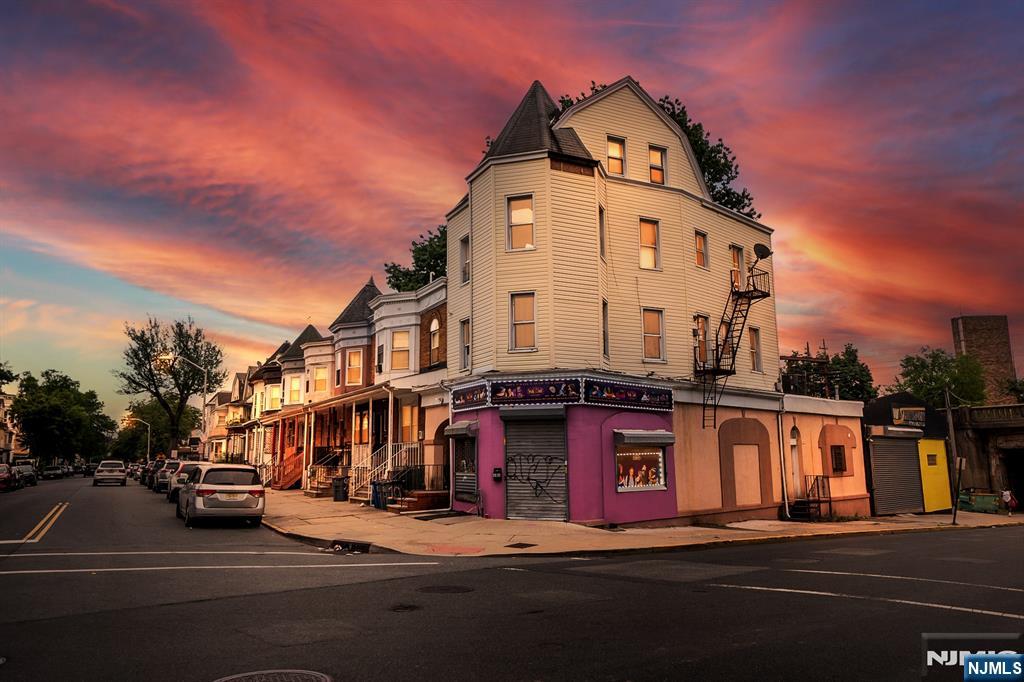 101 Eaton Place,East Orange, NJ 07017