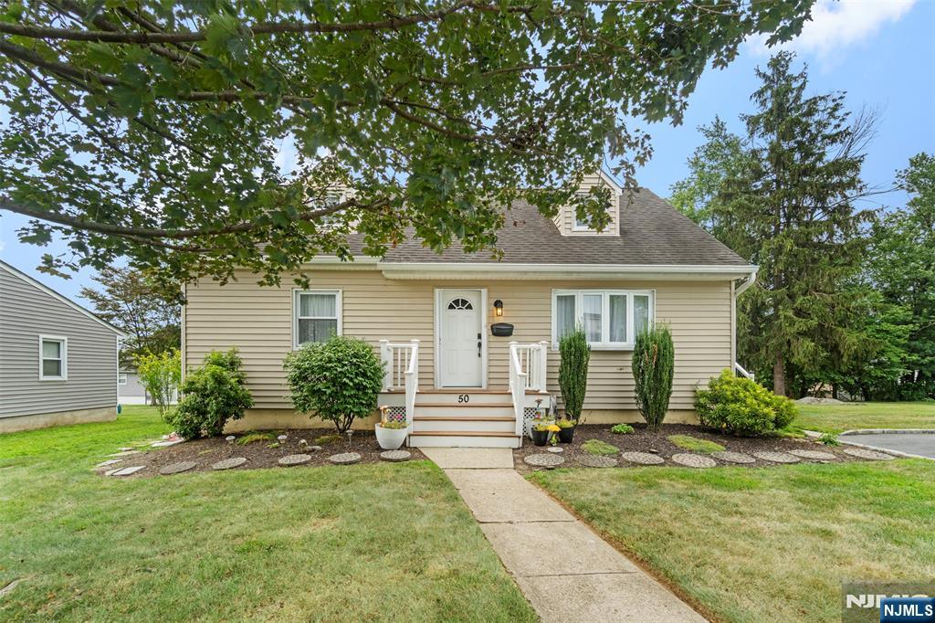 50 Richard Avenue,West Caldwell, NJ 07006