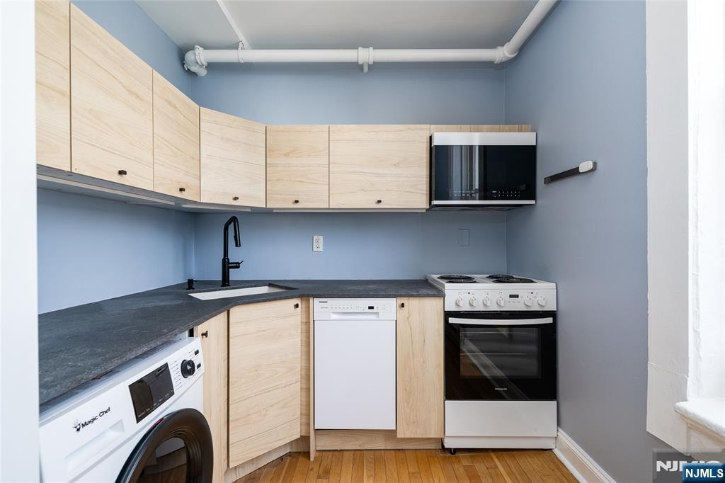 235 Monroe Street,Hoboken, NJ 07030