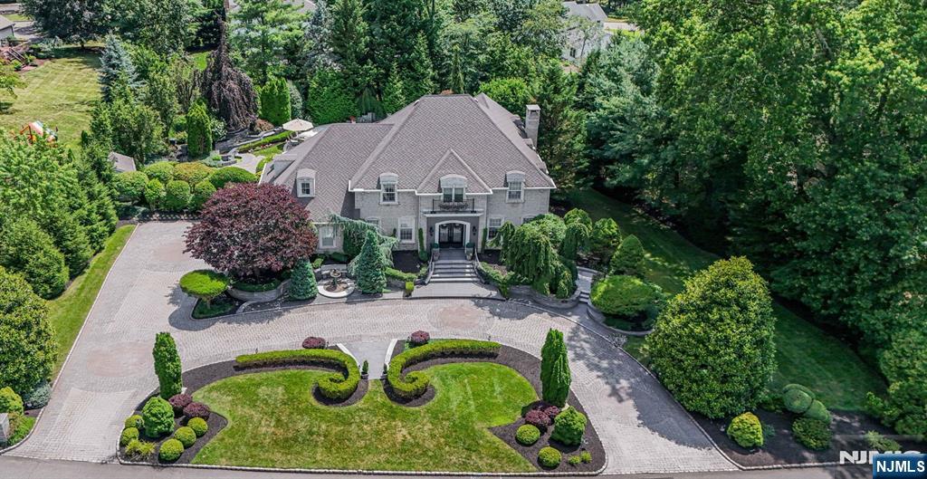 22 Fawn Drive,Montville Township, NJ 07045