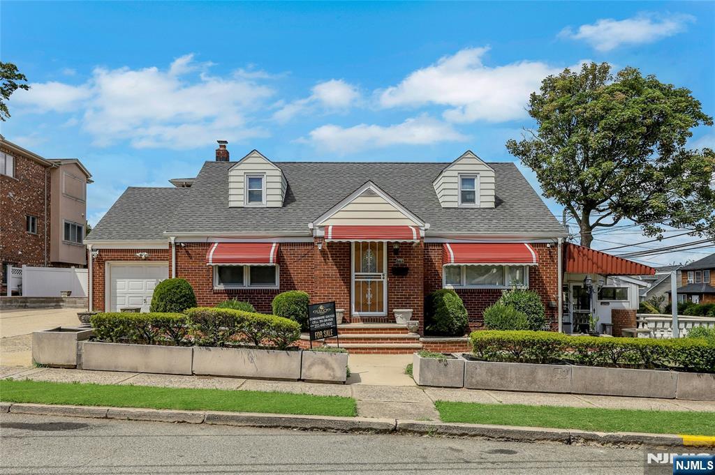 345 Roff Avenue,Palisades Park, NJ 07650