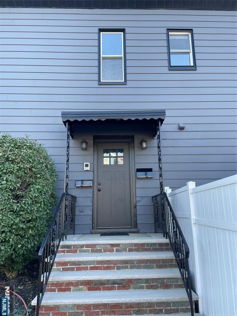 68 Stuyvesant Avenue,Kearny, NJ 07032