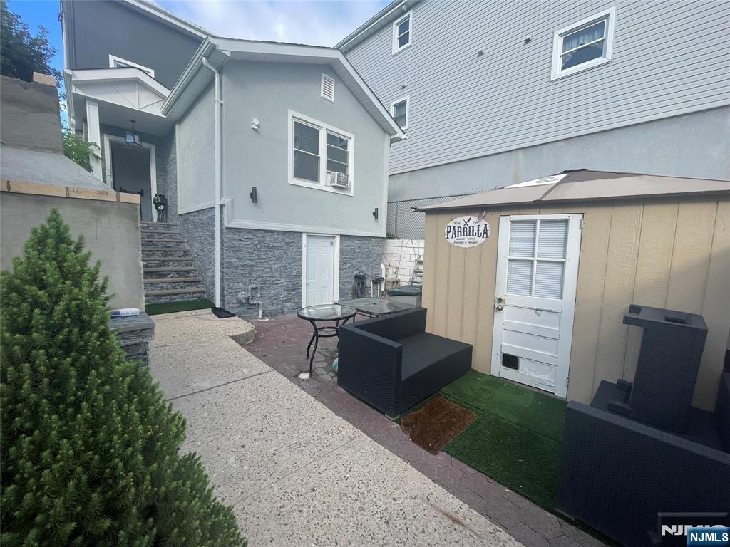 445 Cliff Street,Fairview, NJ 07022