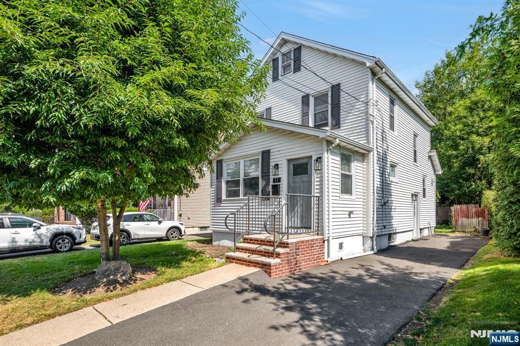11 Holland Avenue,Demarest, NJ 07627