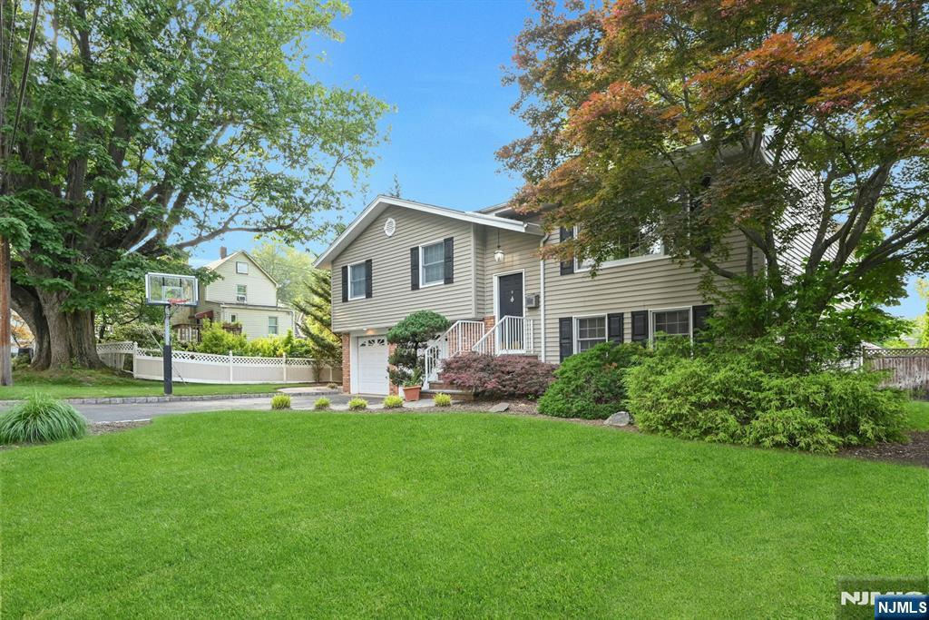 150 Highland Avenue,Emerson, NJ 07630