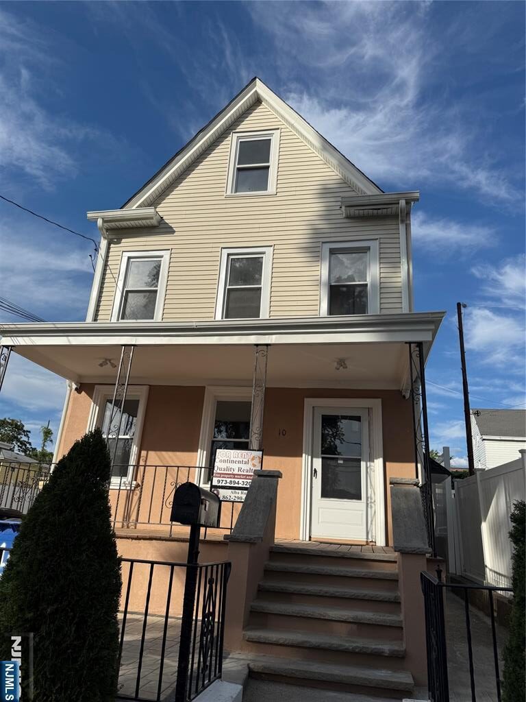 10 Rossiter Avenue,Paterson, NJ 07502