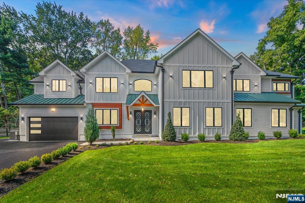 23 Brook Road,Upper Saddle River, NJ 07458