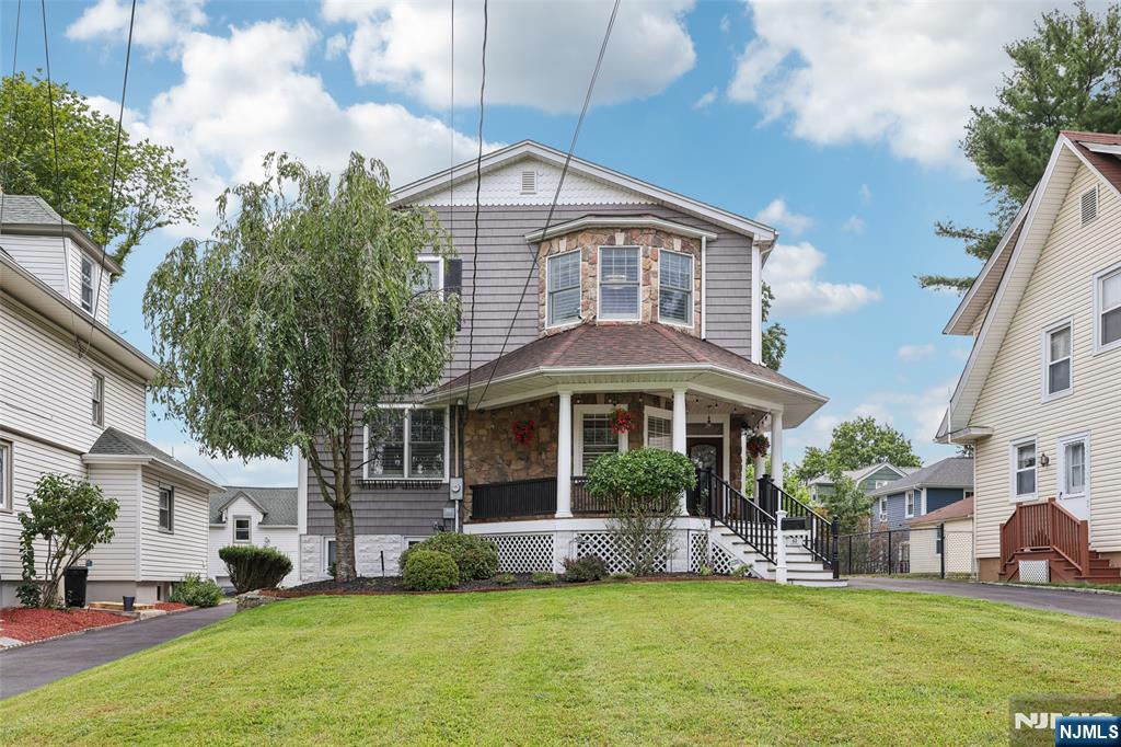 53 Grove Avenue,Verona, NJ 07044
