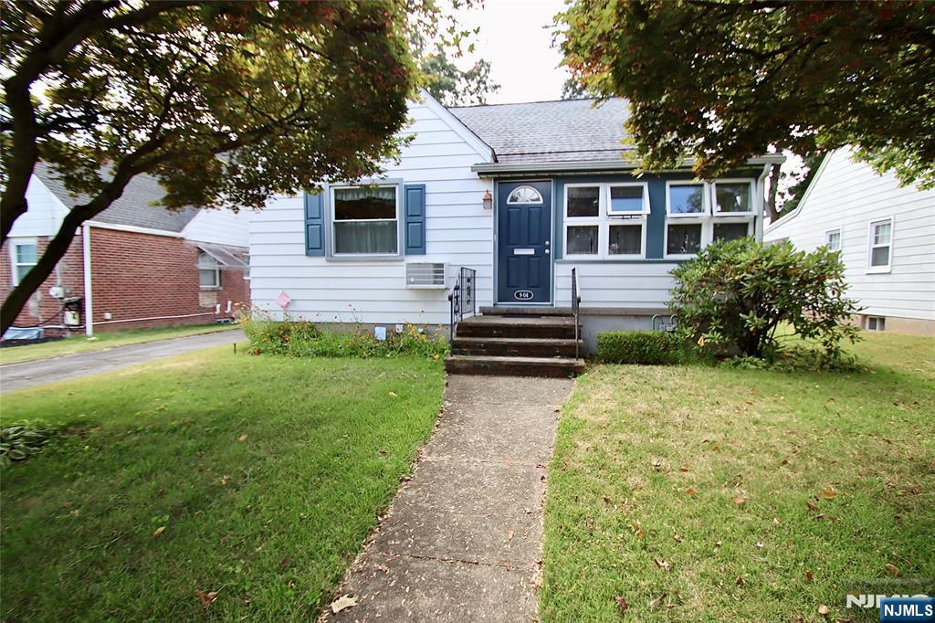 9-04 5th Street,Fair Lawn, NJ 07410