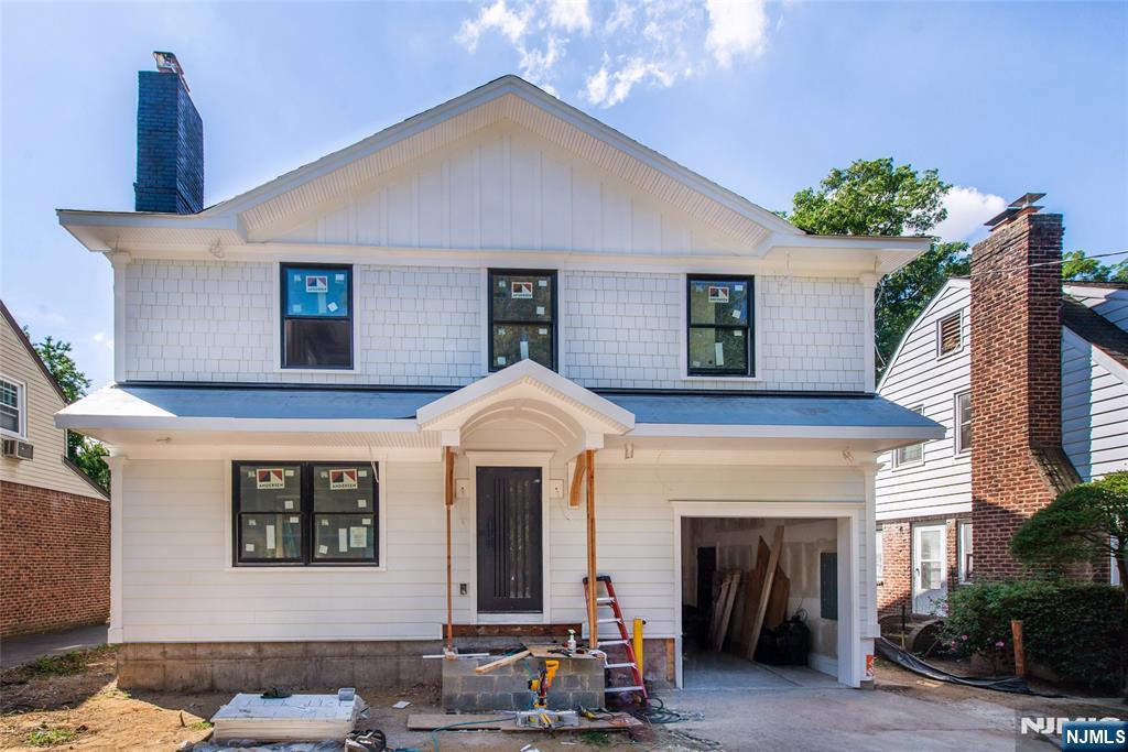 700 Ramapo Road,Teaneck, NJ 07666