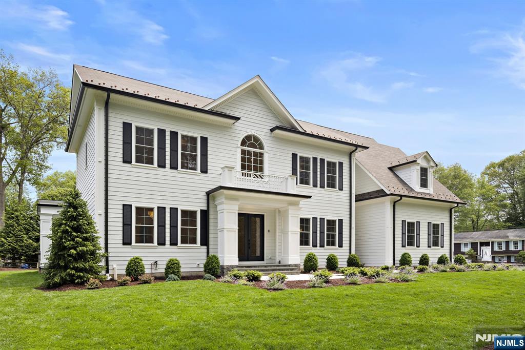 8 Elbert Street,Ramsey, NJ 07446