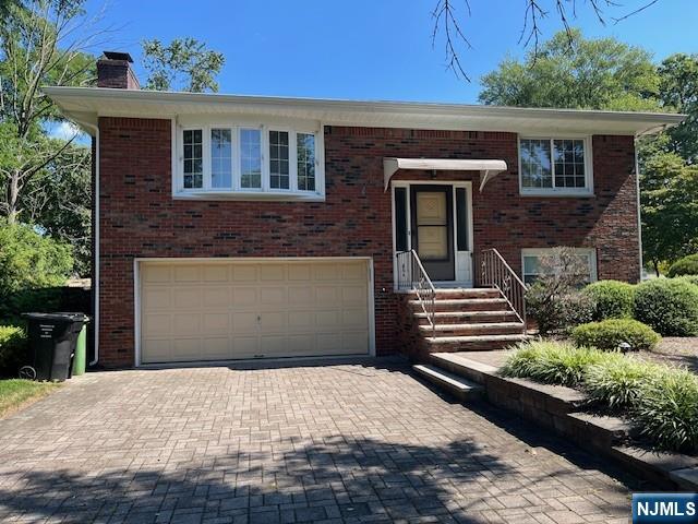 283 Midwood Road,Paramus, NJ 07652