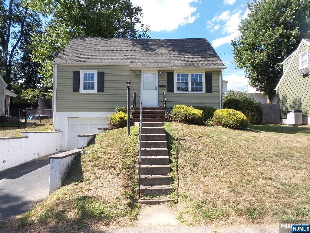 51 Hillside Drive,Totowa, NJ 07512