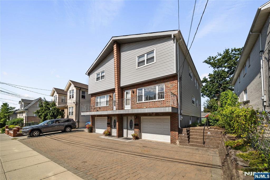 75 Liberty Place,Palisades Park, NJ 07650