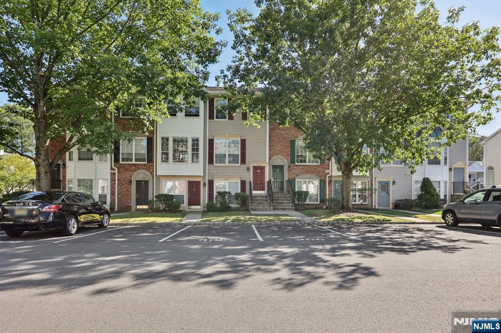 707 Pepperidge Road,Mahwah, NJ 07430