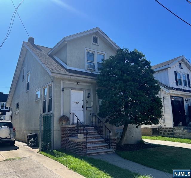 8804 5th Avenue,North Bergen, NJ 07047