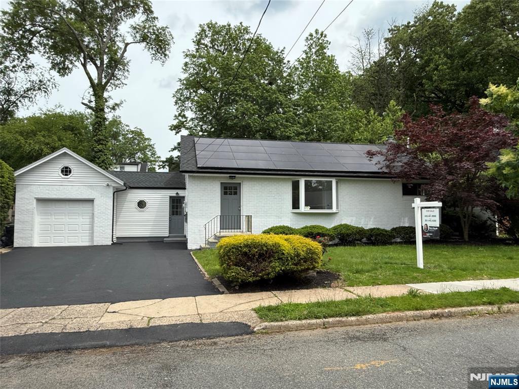 41 Woods Avenue,Bergenfield, NJ 07621