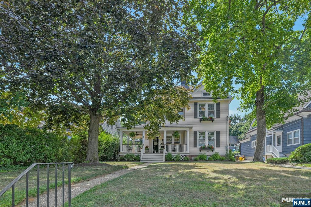 88 McLaren Street,Red Bank, NJ 07701