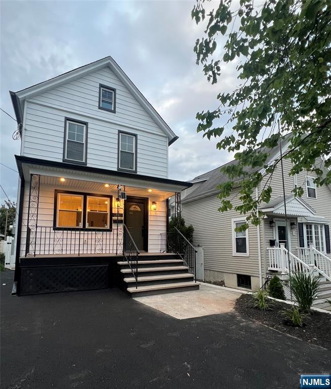 111 Autumn Street,Lodi, NJ 07644