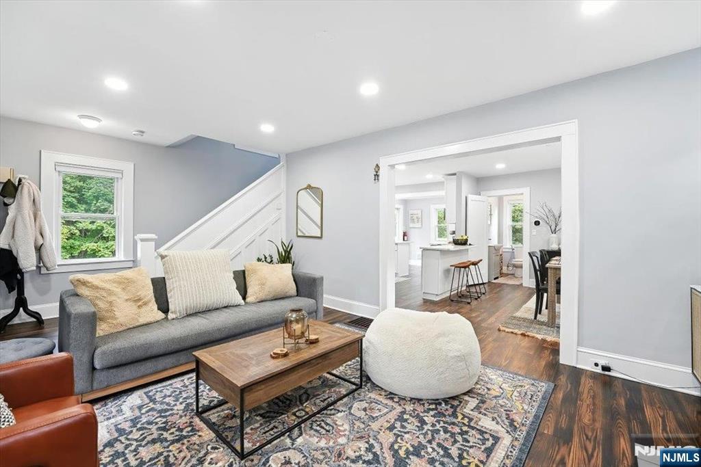 204 Northfield Road,Livingston, NJ 07039
